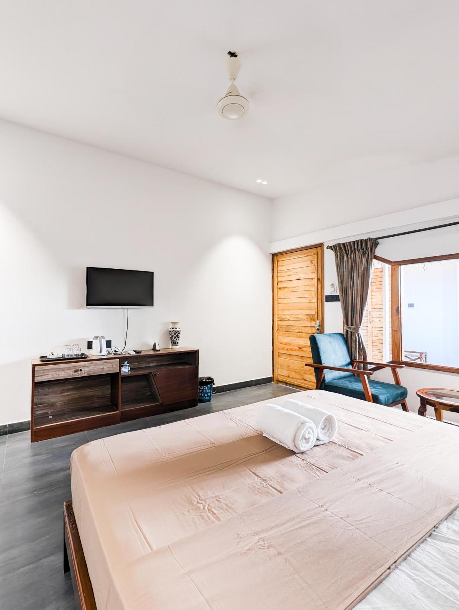 Aqua Beach Stays Ashwem Mandrem Quarto foto